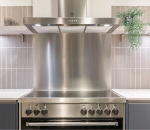 Bertazzoni afzuigkap recirculatie met Bertazzoni inductiefornuis RVS Bertazzoni afzuigkap recirculatie met Bertazzoni inductiefornuis RVS