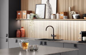 Keuken achterwand houten wandpaneel - eiken latjes decor kunststof achterwand Keuken achterwand houten wandpaneel - eiken decor kunststof achterwand