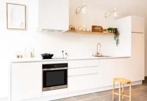 Doel van de keuken: Häcker witte keuken met kookeiland Doel van de keuken: Häcker witte keuken met kookeiland