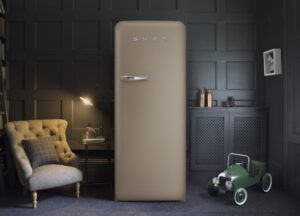 Foto: Retro koelkast met vriesvak in eigentijdse kleuren – SMEG koelkast FAB28, energieklasse D Retro koelkast met vriesvak in eigentijdse kleuren – SMEG koelkast FAB28, energieklasse D)